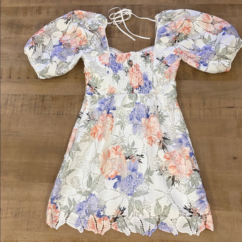 STUNNING Lucy Paris Floral Elaine Floral Dress Wedding Brunch Medium NWT - Picture 9 of 10